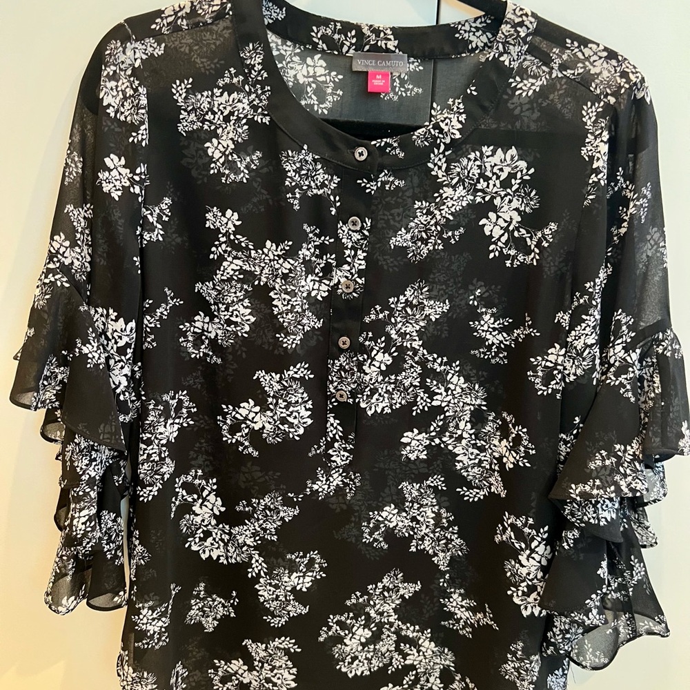 Vince Camuto Black and White Floral Blouse